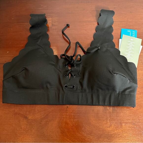 H&M Bikini Top Black Scalloped lace up Scallop Swim Swimsuit Summer NWT Size 8 - Picture 11 of 11